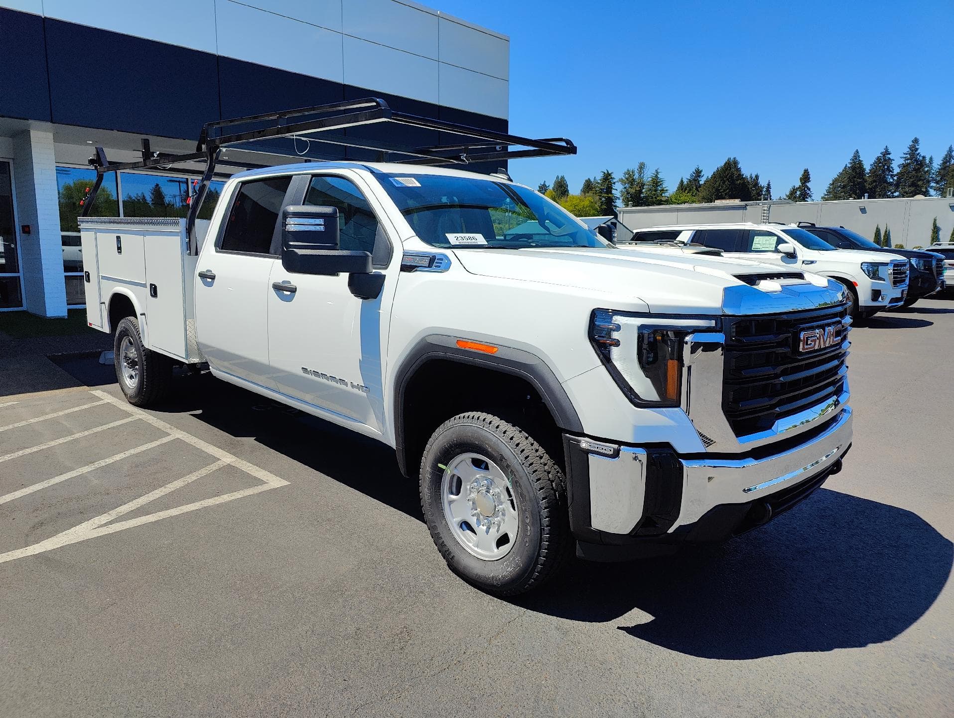 2024 GMC Sierra 2500 HD Pro